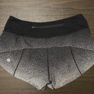 LULULEMON Women's Speed Up Short 2.5" Ombre Speckle Stop Print White Black Sz 2